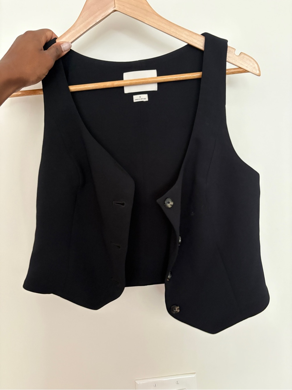 Aritzia Black Tailored Button-Front Vest